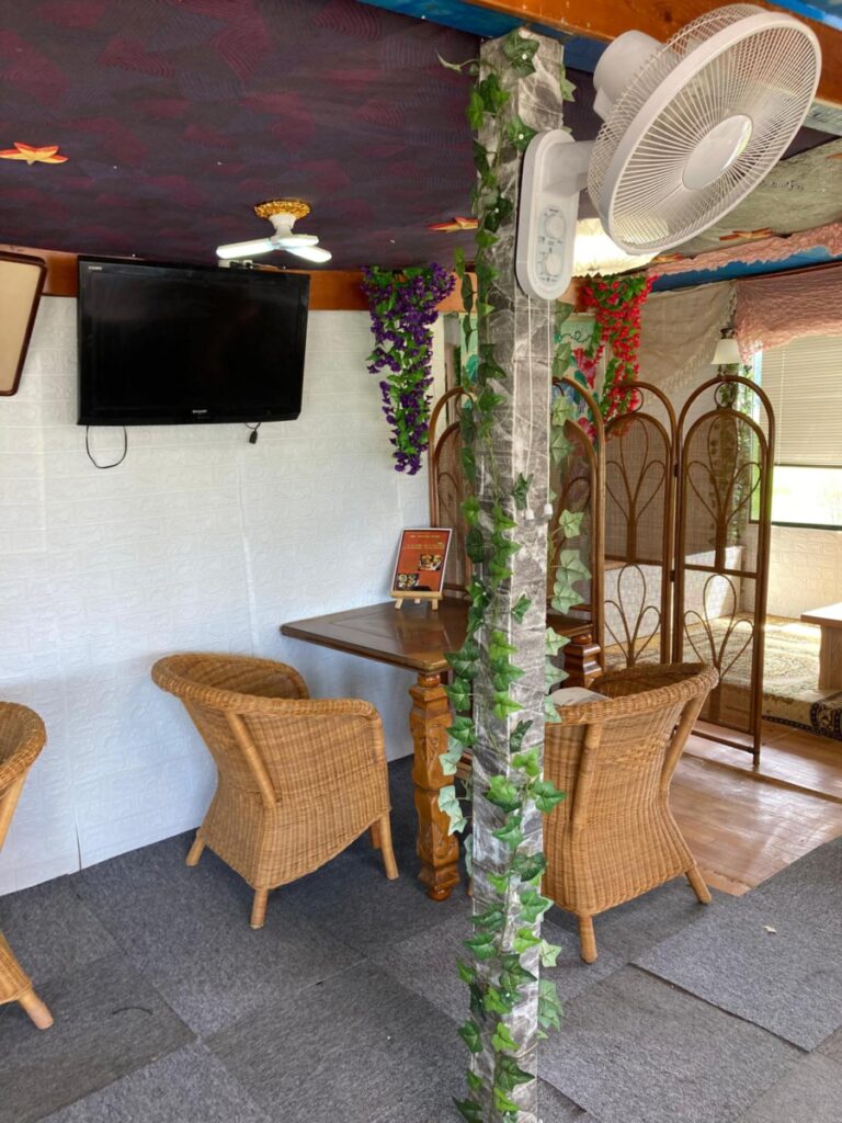 リニューアル店内写真